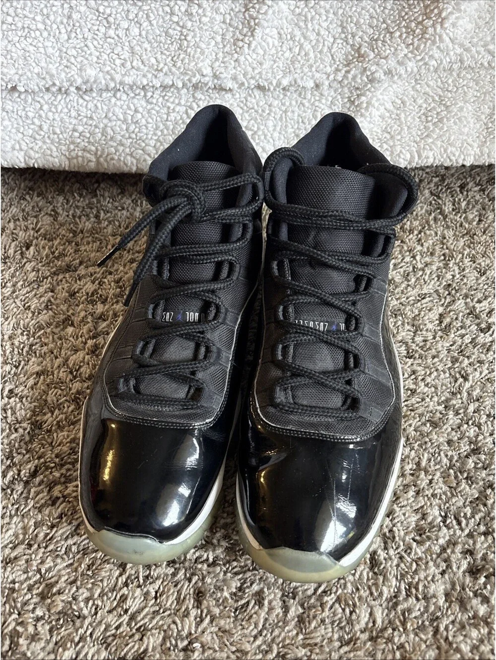 NIKE AIR JORDAN RETRO 11 